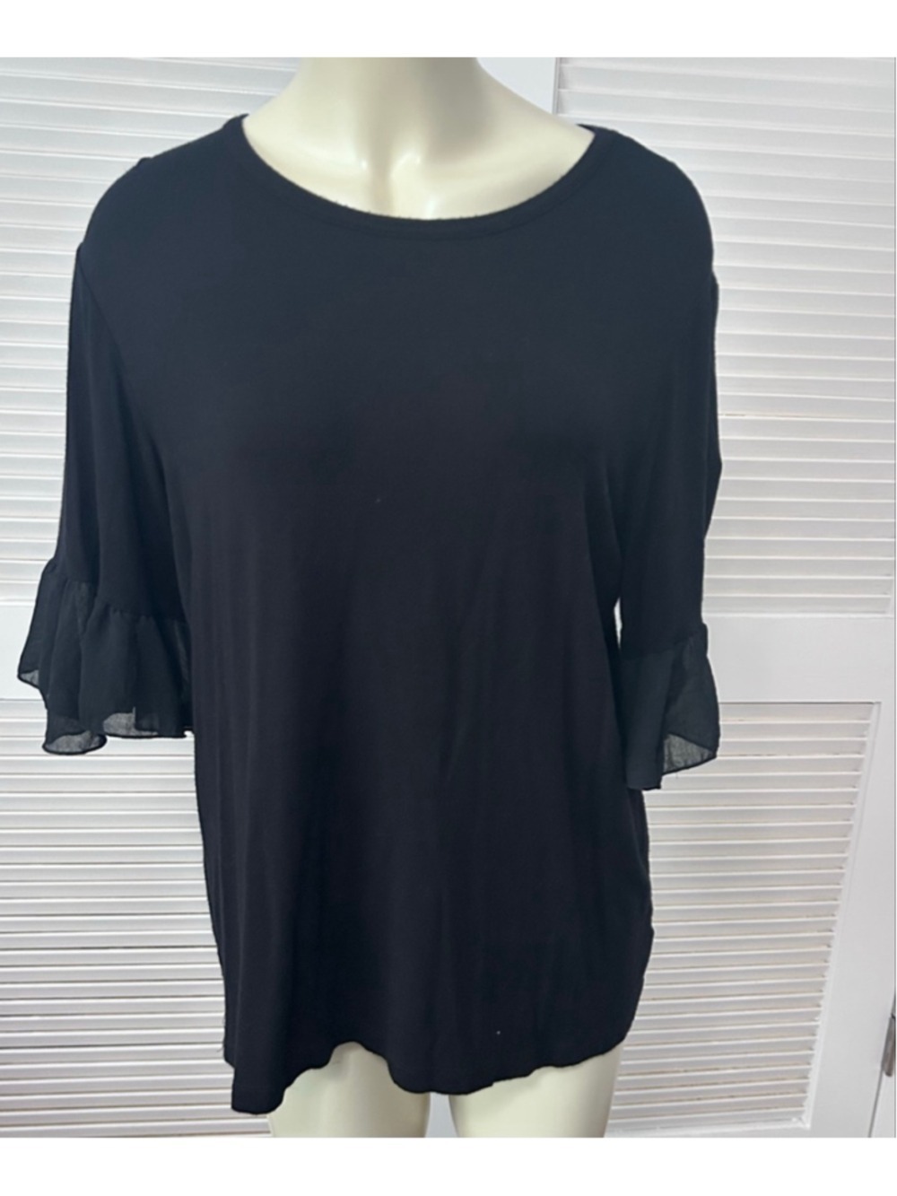 Kim & Cami Black Ruffle Cuff Tee XL Rayon Knit Chiffon Sleeve Top